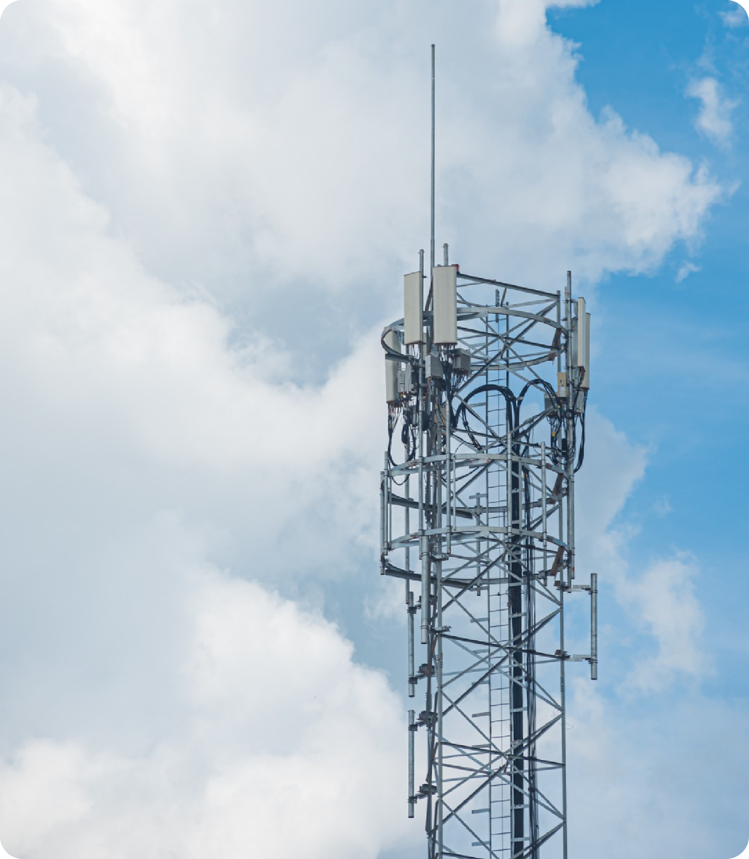 1_Smart Access Control for Telecommunications Infrastructure